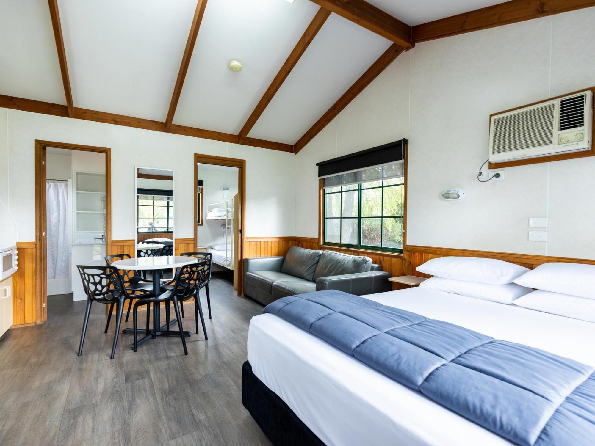 Nrma Ballarat Holiday Park Szoba fotó